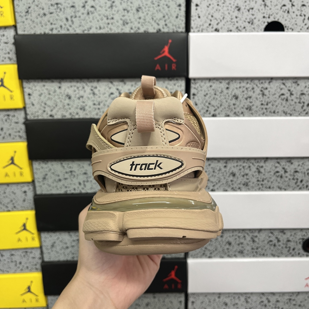 Balenciaga Track - Image 7