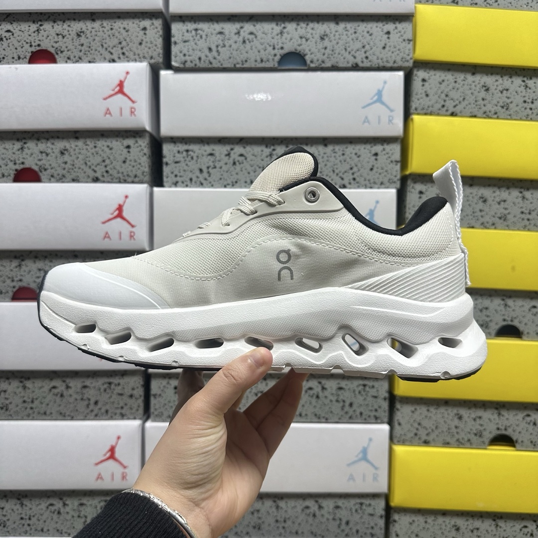 On Running Cloudtilt 2 LOEWE (Sand White) - Image 2