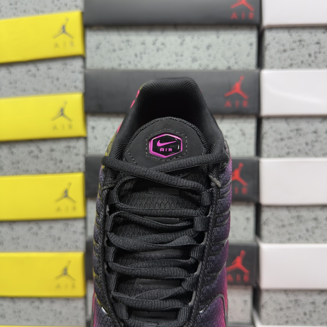 Nike Air Max Plus Black Hyper Pink DM0032-020 - Image 7