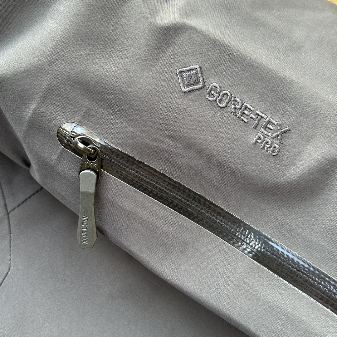 Arc'teryx Alpha Jacket 6 24K Gen (Black SV) - Image 22
