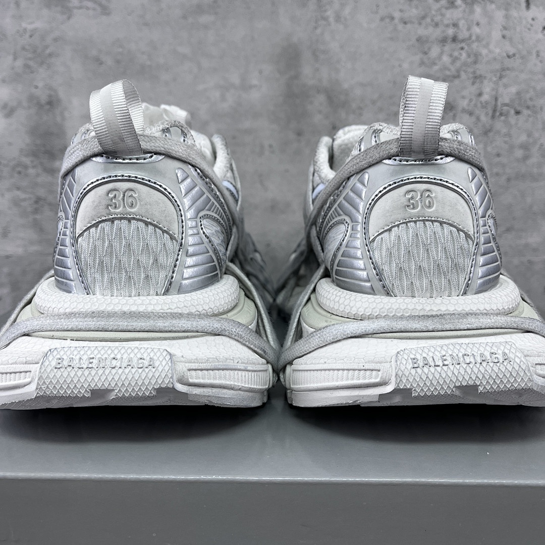 Balenciaga 3XL Extreme Lace - Image 19