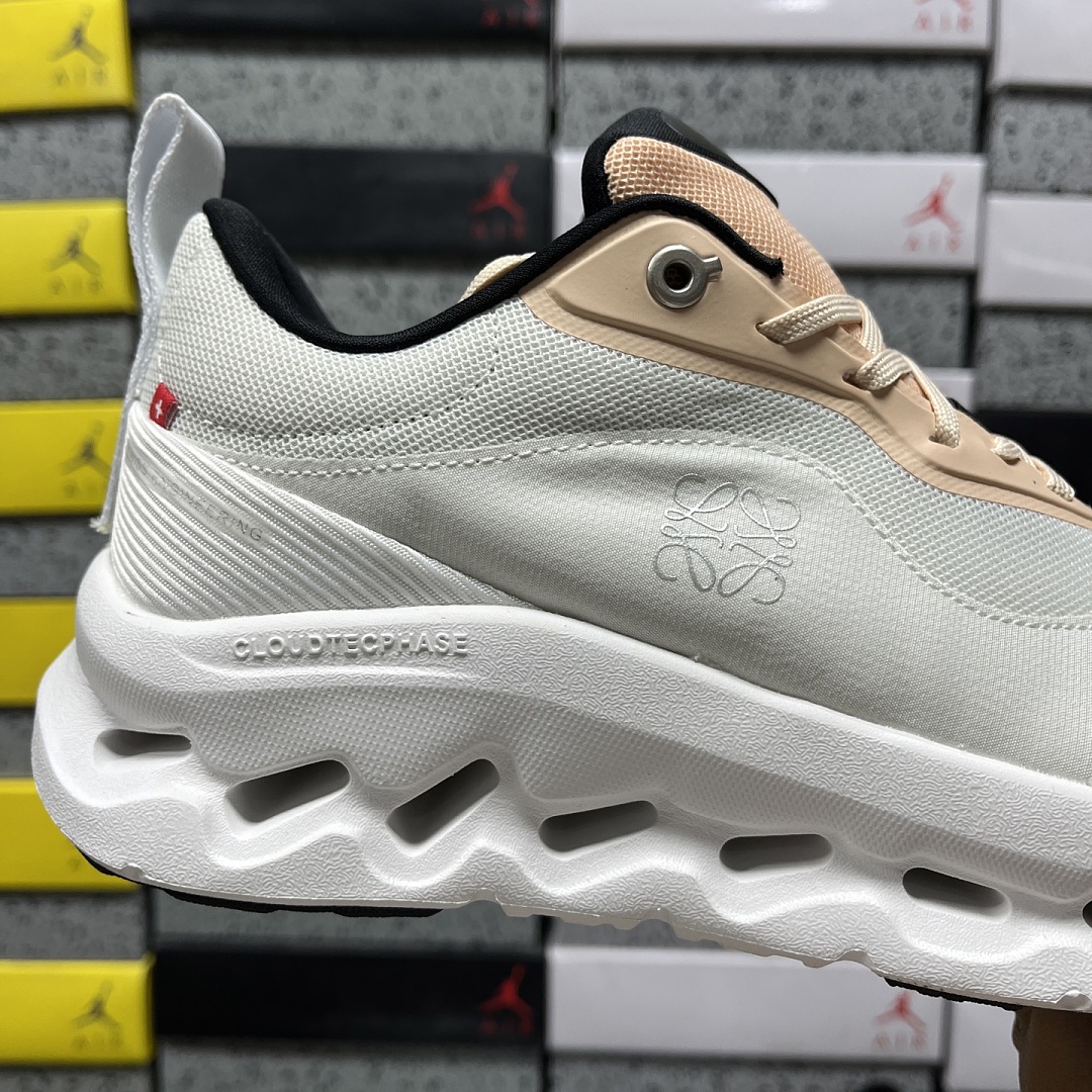On Running Cloudtilt 2 LOEWE (Tan White) - Image 2