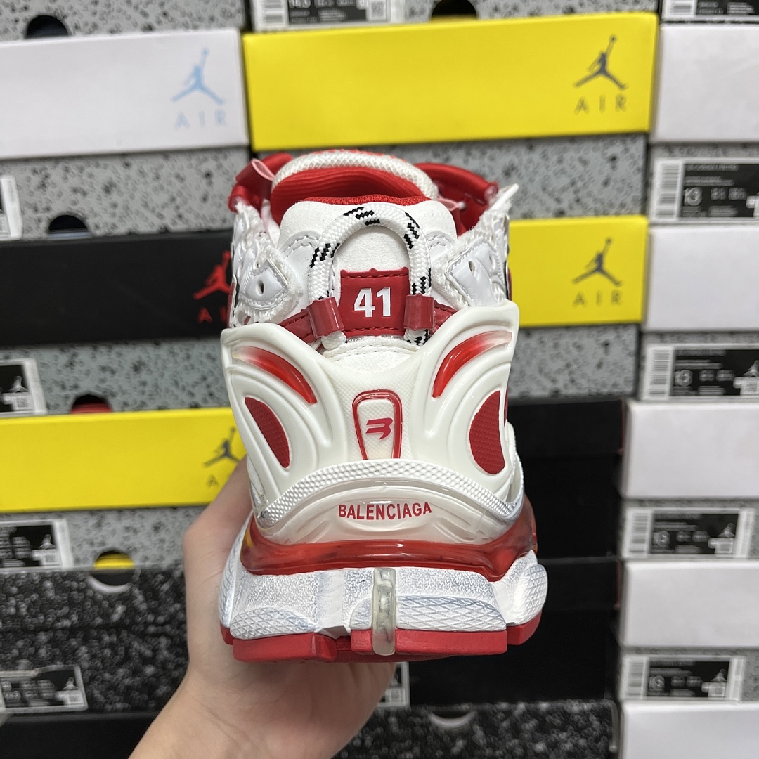 Balenciaga BLCG Runner 7.0 - Image 8
