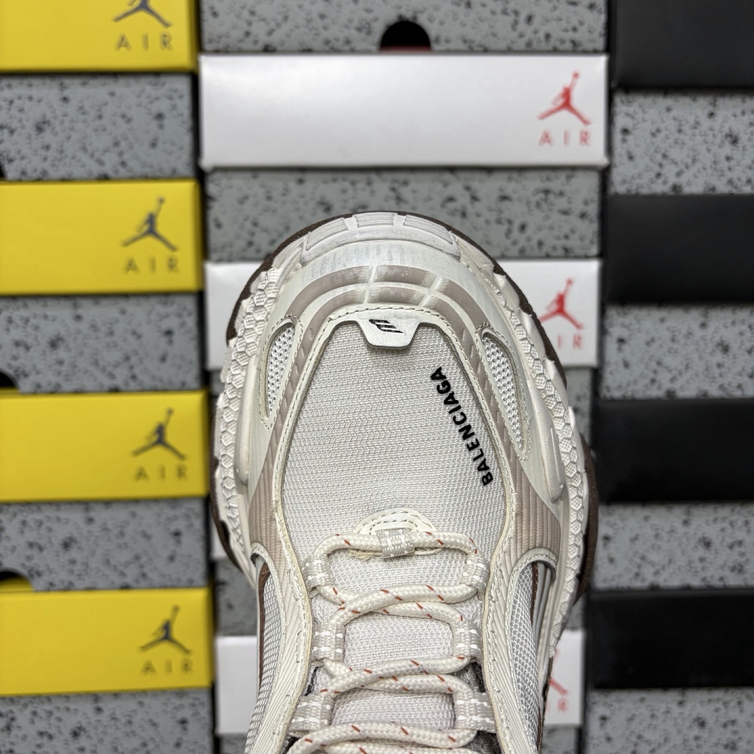 Balenciaga Triple S 2 - Image 6