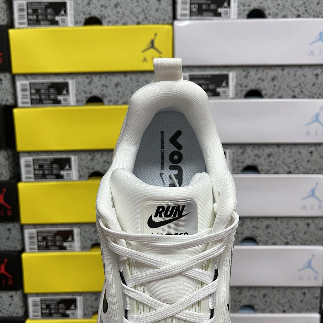 Nike Zoom Vomero - Image 10