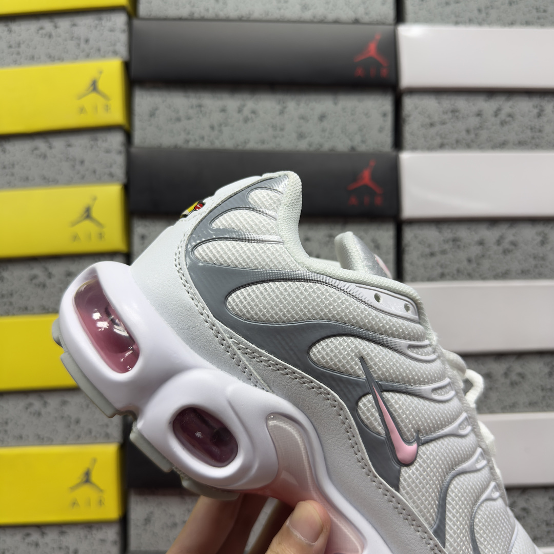 Nike Air Max Plus Summit White Pink Rise - Image 4