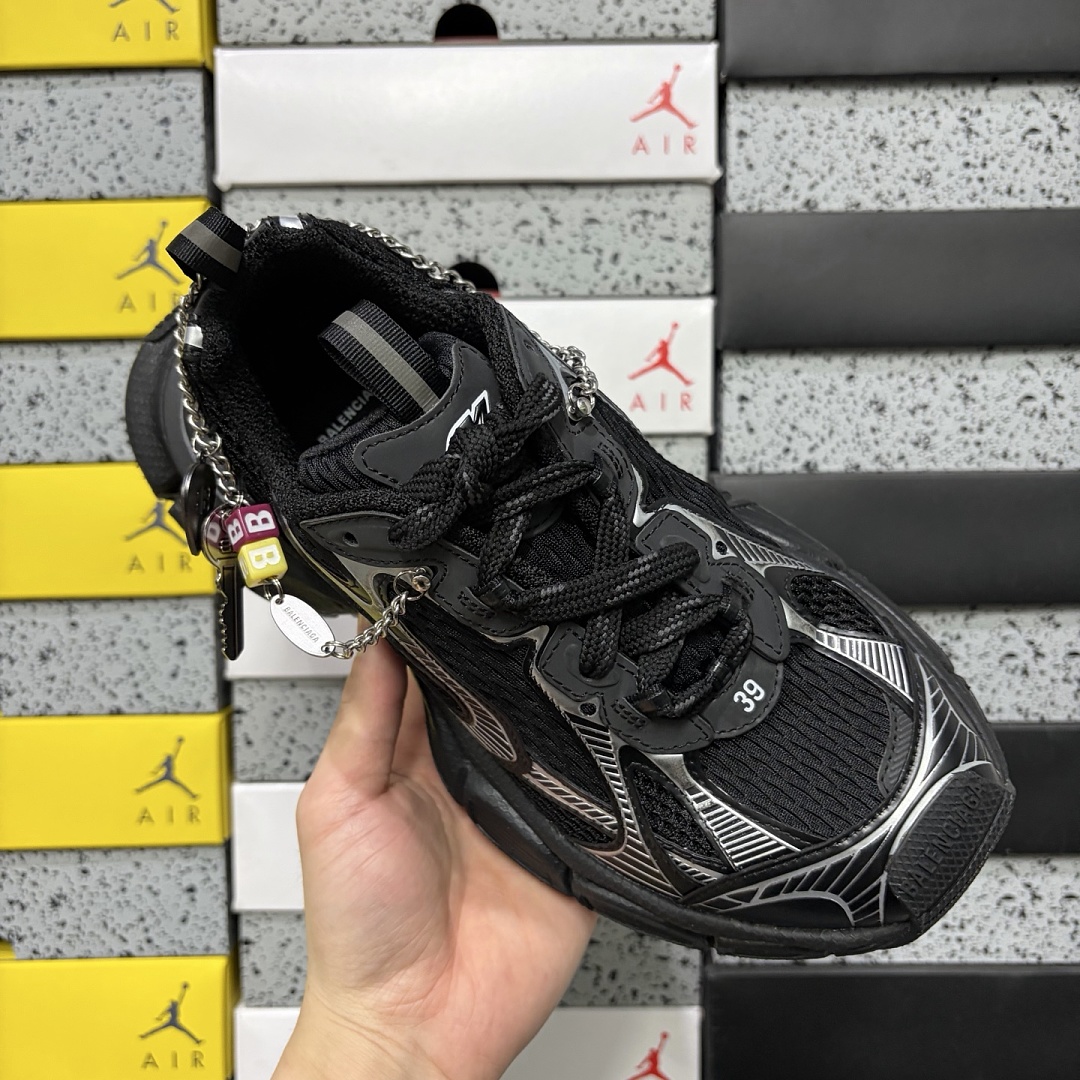 Balenciaga BLCG 3Xl - Image 10