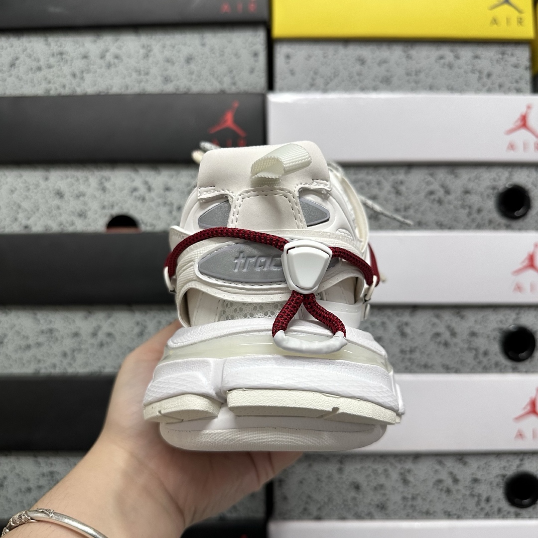 Balenciaga Track Trail Laces 3.0 - Image 3
