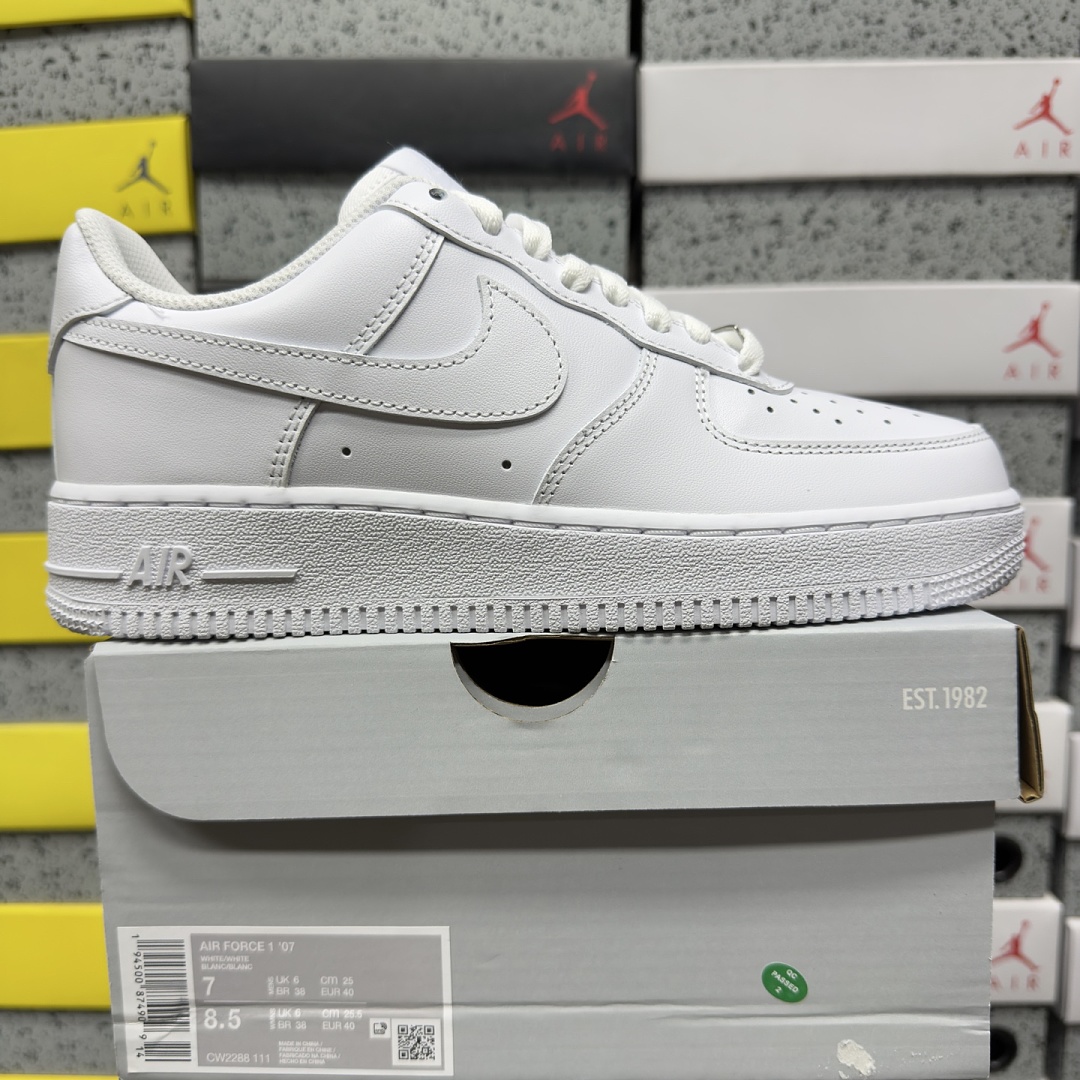 Nike Air Force 1 Low '07 (White)