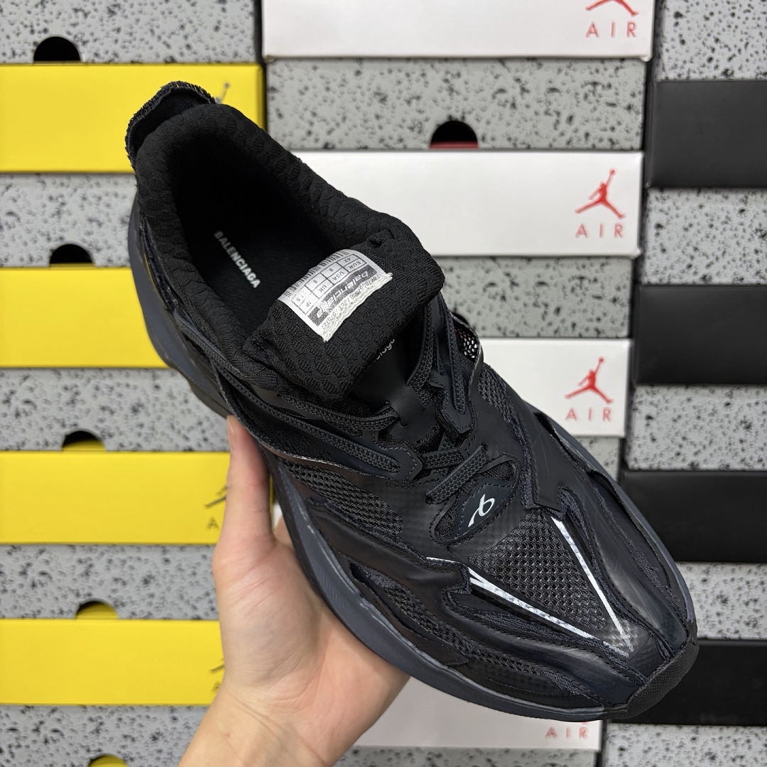 Balenciaga Jet 26 - Image 9