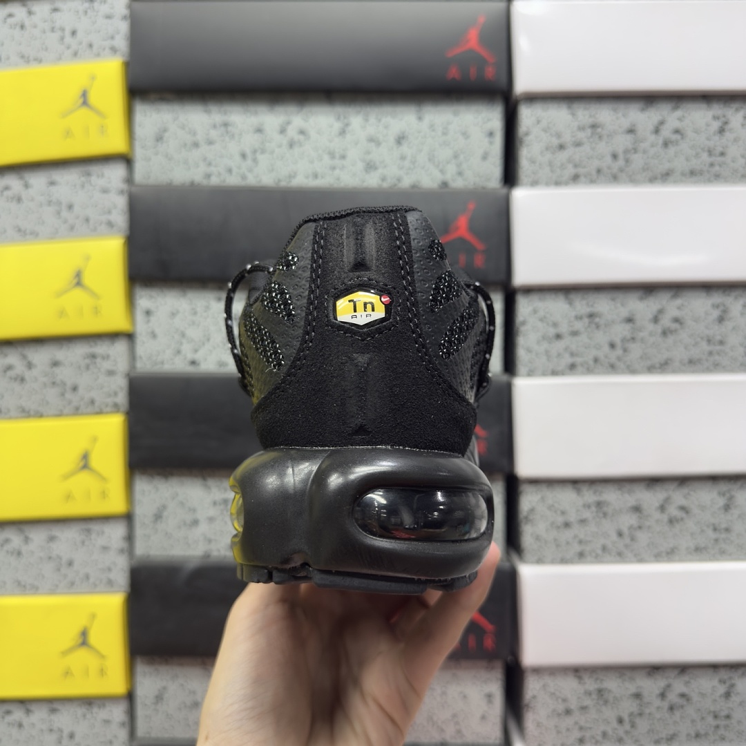 Nike Air Max Plus Toggle Black Reflective FD0670-001 White (Strap) - Image 7