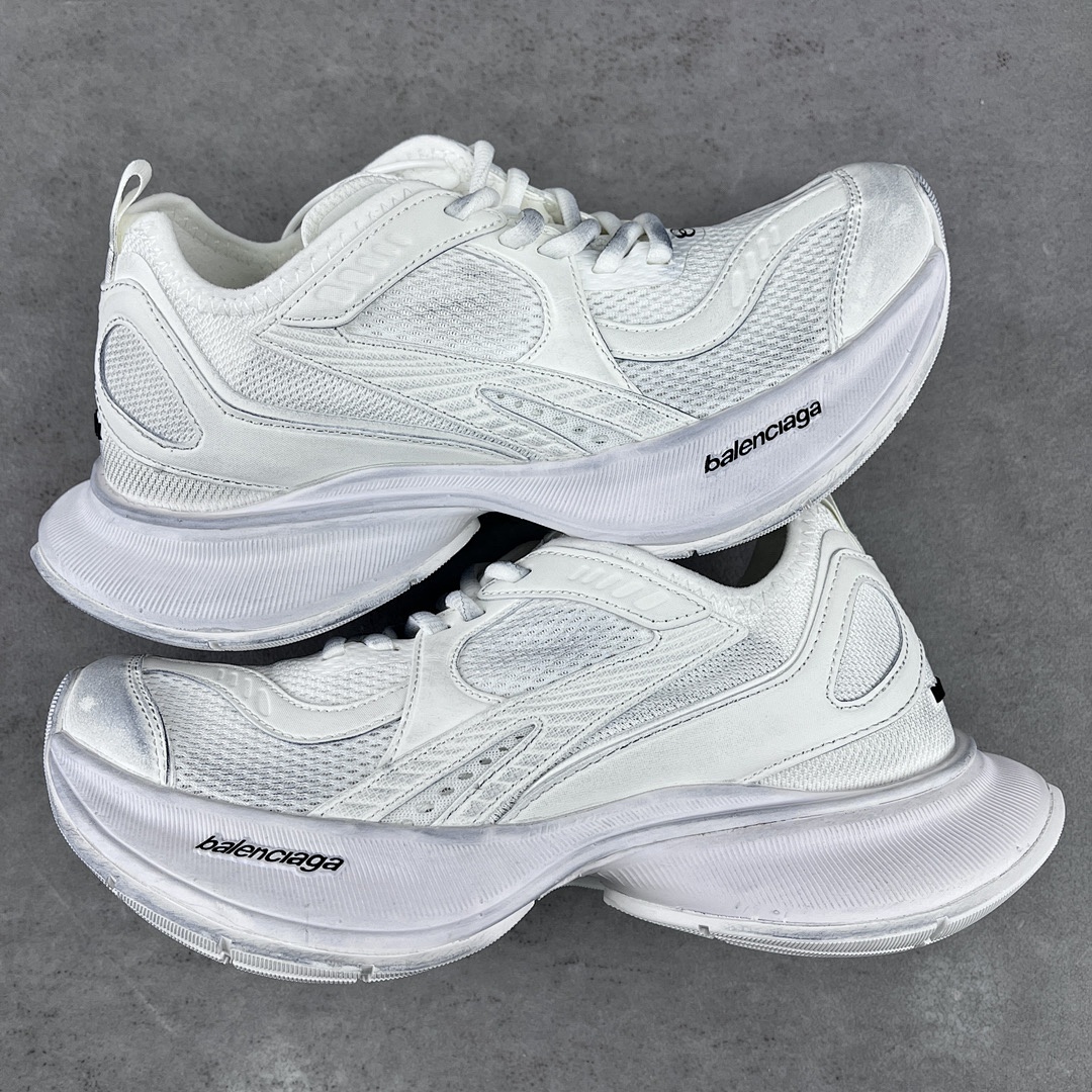 Balenciaga Circuit - Image 31