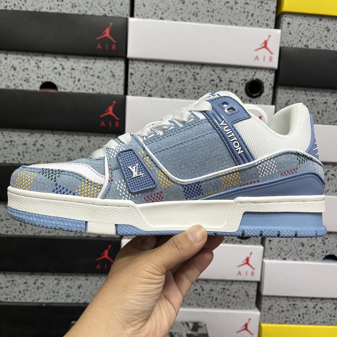 Louis Vuitton Trainer 1-19 - Image 8