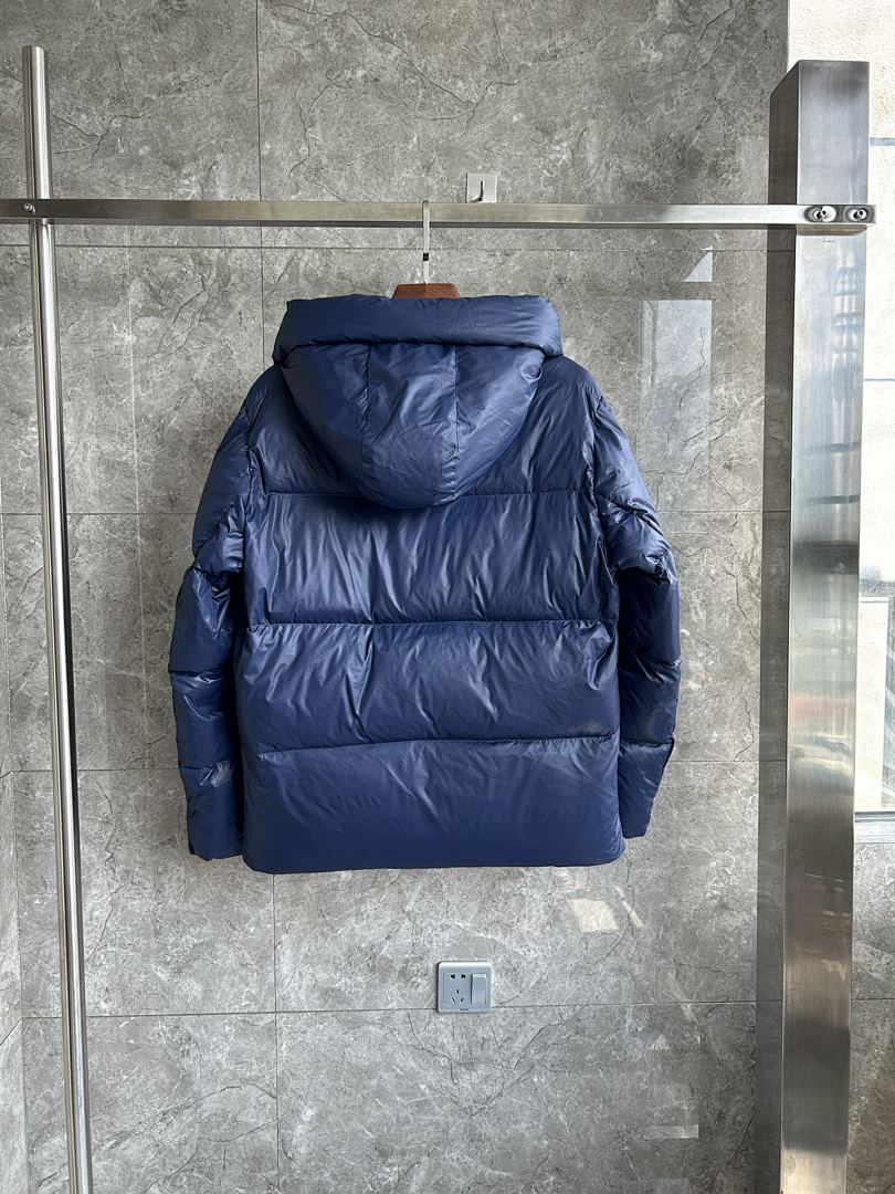 Canada Goose Crofton Puffer Jacket - Image 44