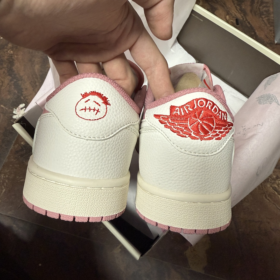 Nike Travis Scott X Air Jordan 1 Low "Shy (Pink") - Image 10