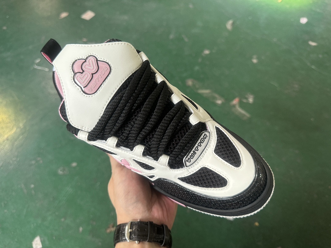 Louis Vuitton LV SkateBlack Sports Shoes - Image 9