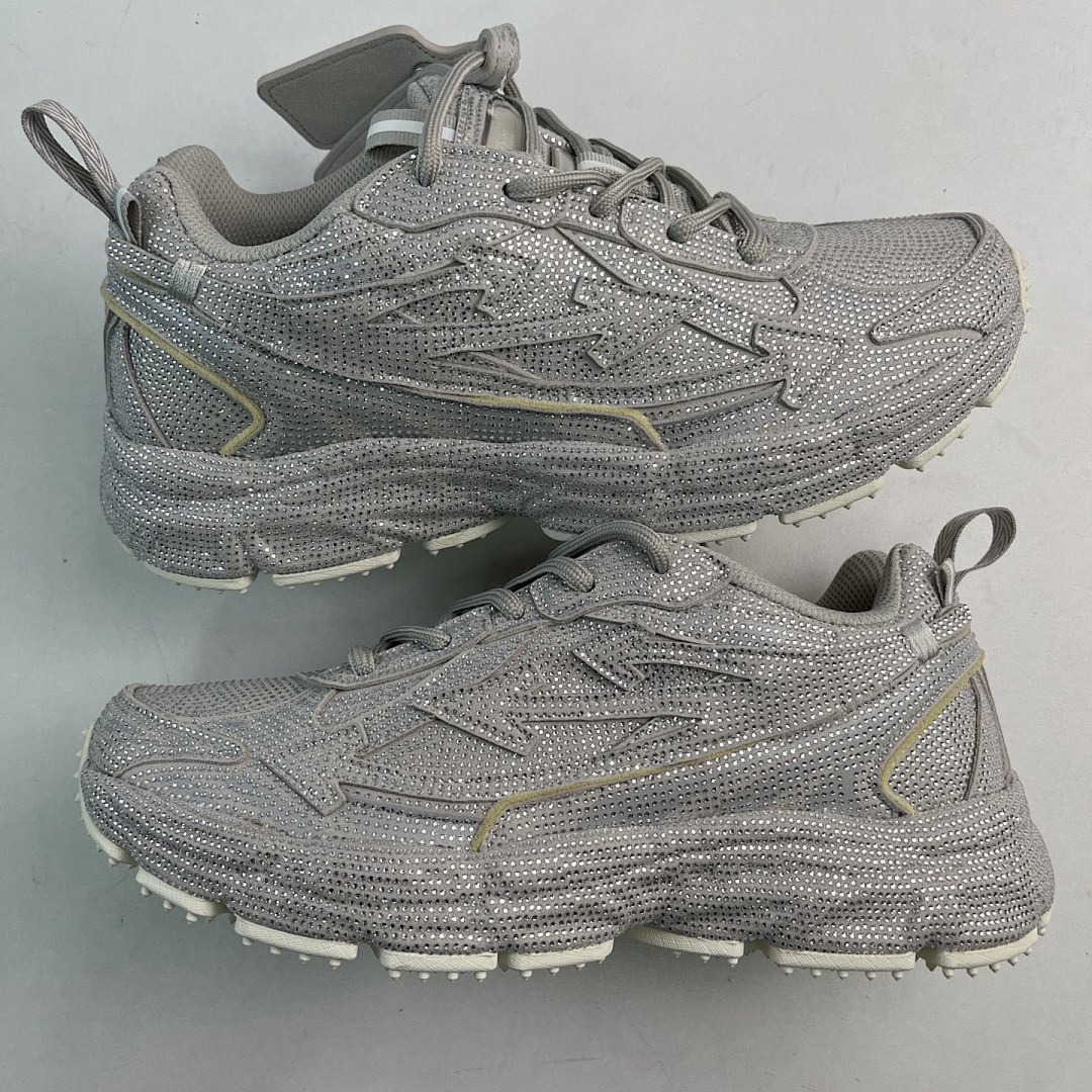 Off-White Be Right Back - Image 6