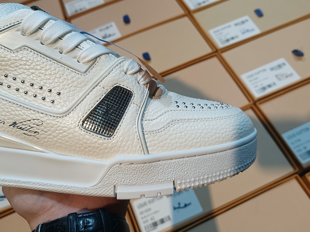 Louis Vuitton LV Trainer Stud - Image 6