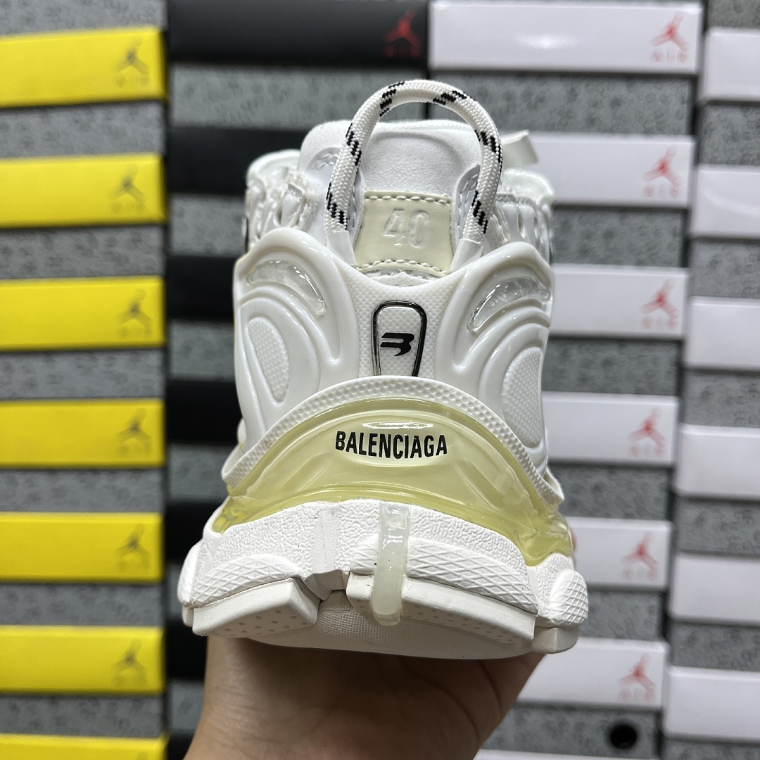 Balenciaga BLCG Runner 7.5 - Image 6