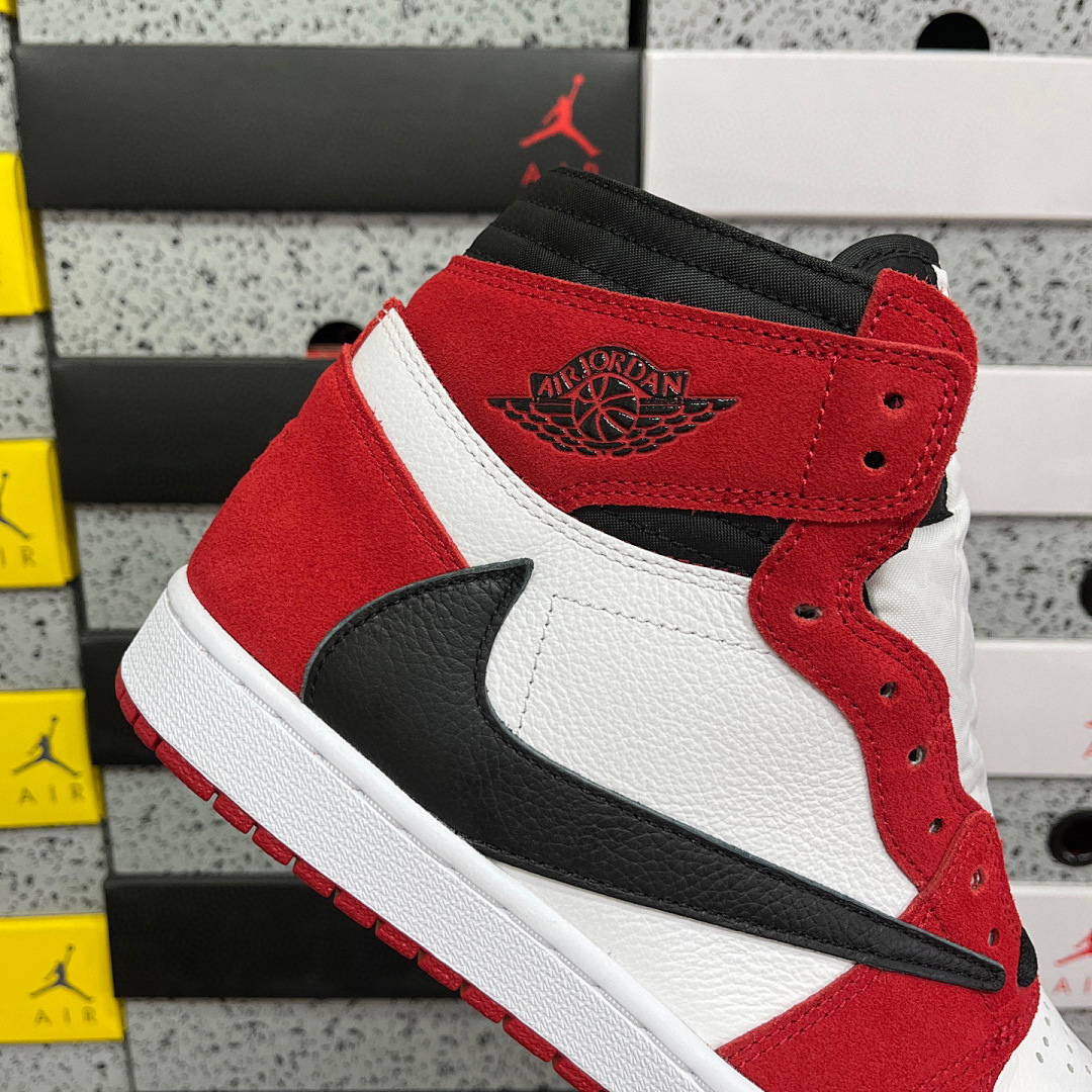 Nike Travis Scott × Air Jordan 1 "Chicago" Reverse High - Image 8