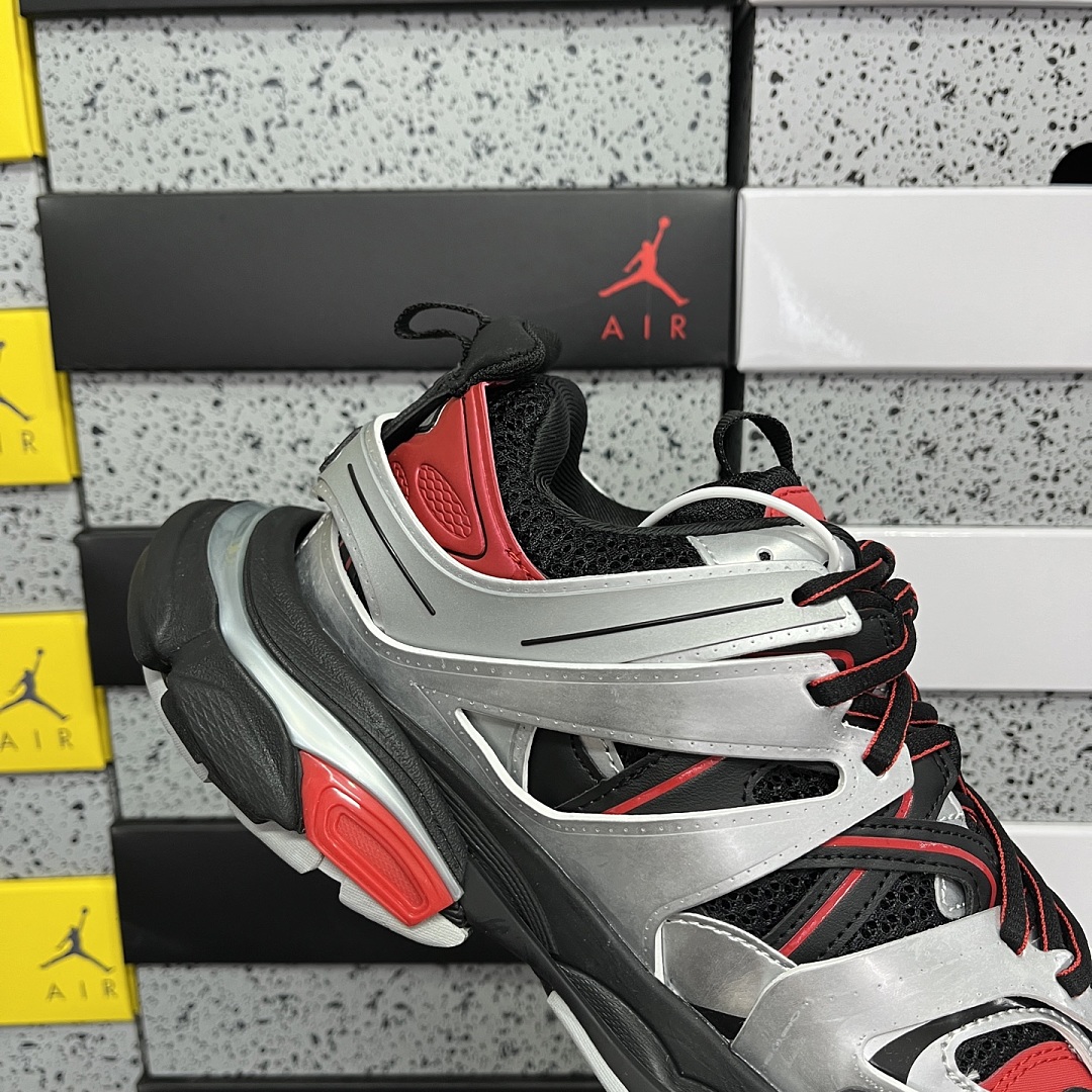 Balenciaga Track - Image 9