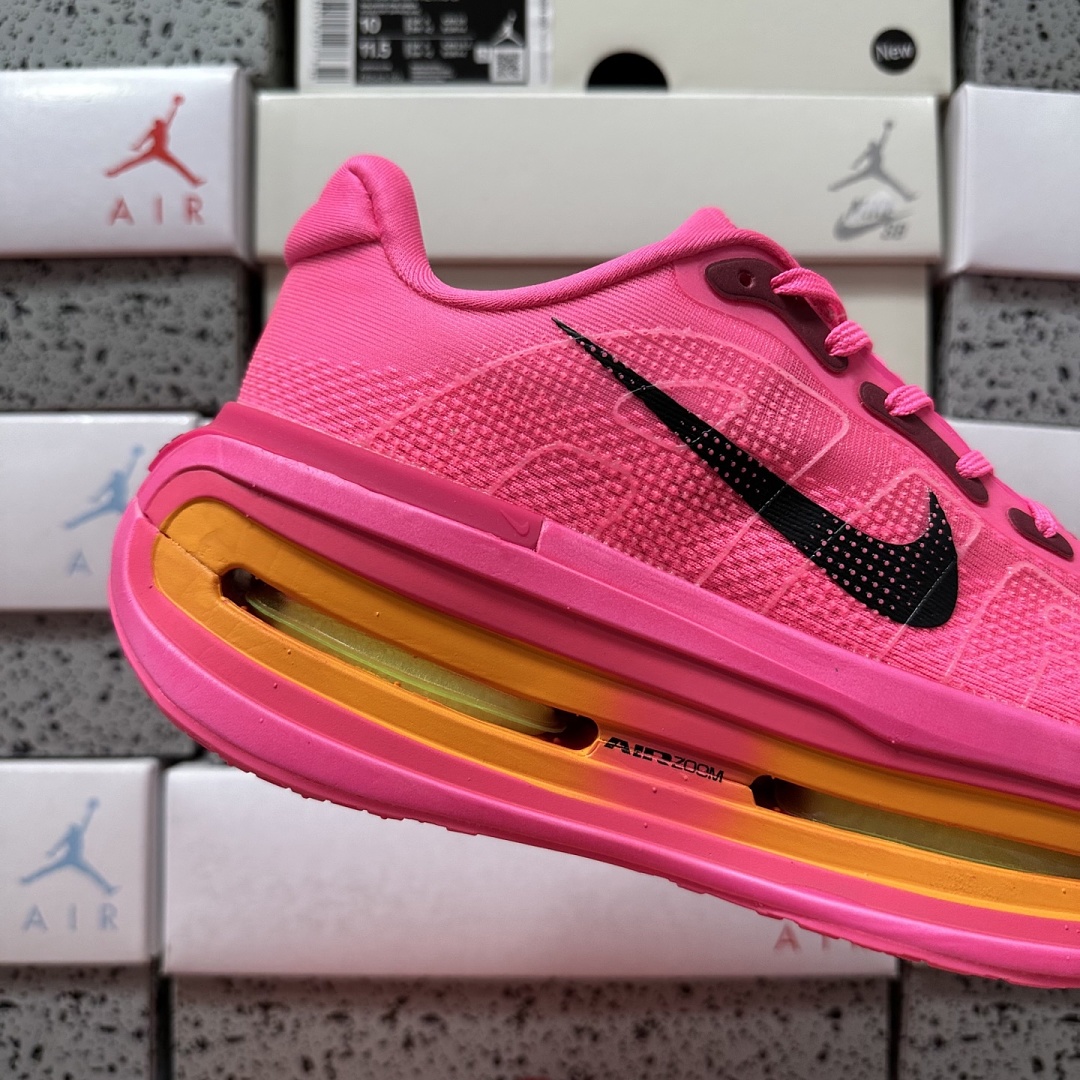 Nike Vomero Premium Hyper Pink HM5973-603 - Image 10