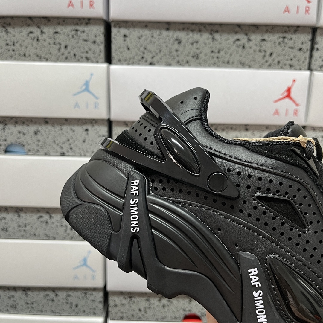 On Running Raf Simons Cylon-21 - Image 7