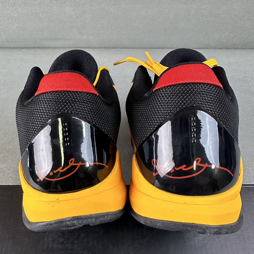 Nike Kobe 5 Protro Bruce Lee (Black Yellow) - Image 3