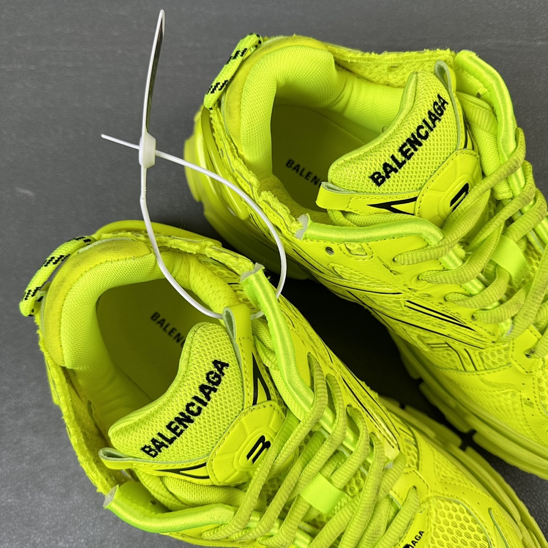 Balenciaga Runner - Image 74