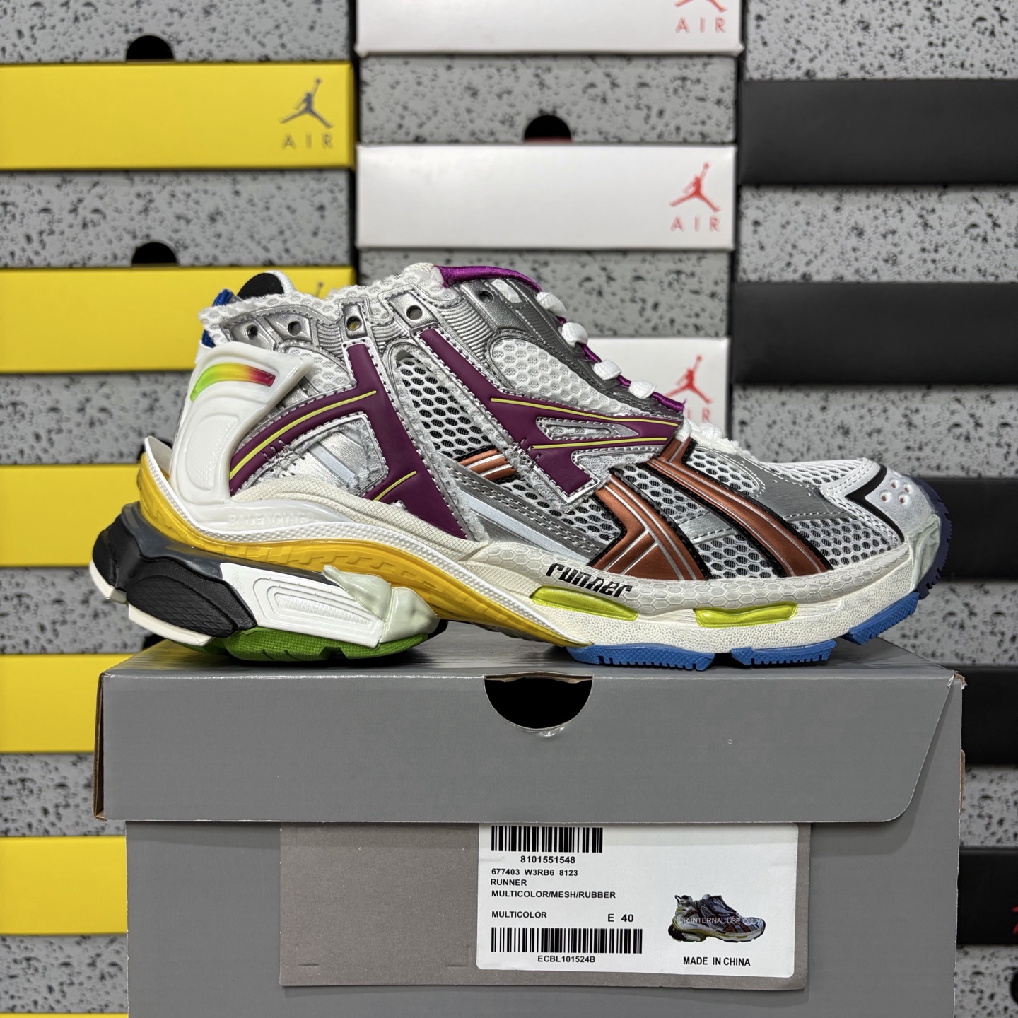 Balenciaga BLCG Runner Multicolor 7.0 - Image 13