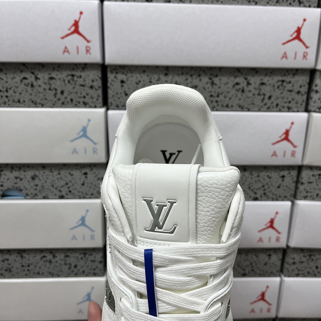 Louis Vuitton Trainer Rhinestone - Image 6