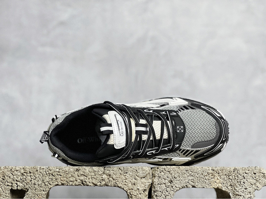 Off-White Be Right Back - Image 23
