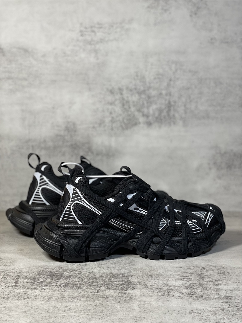 Balenciaga 3XL Extreme Lace - Image 28