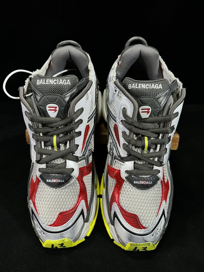Balenciaga BLCG Runner 7.0 - Image 9