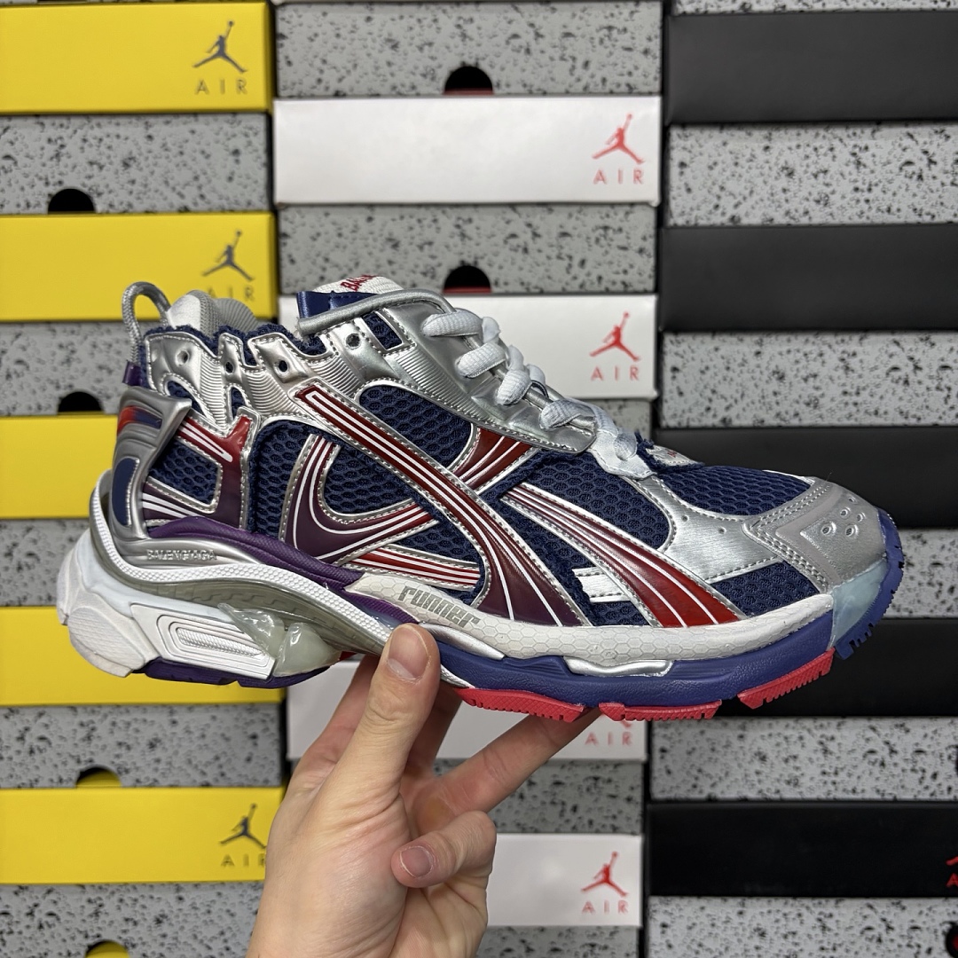 Balenciaga Runner 7.5 - Image 4