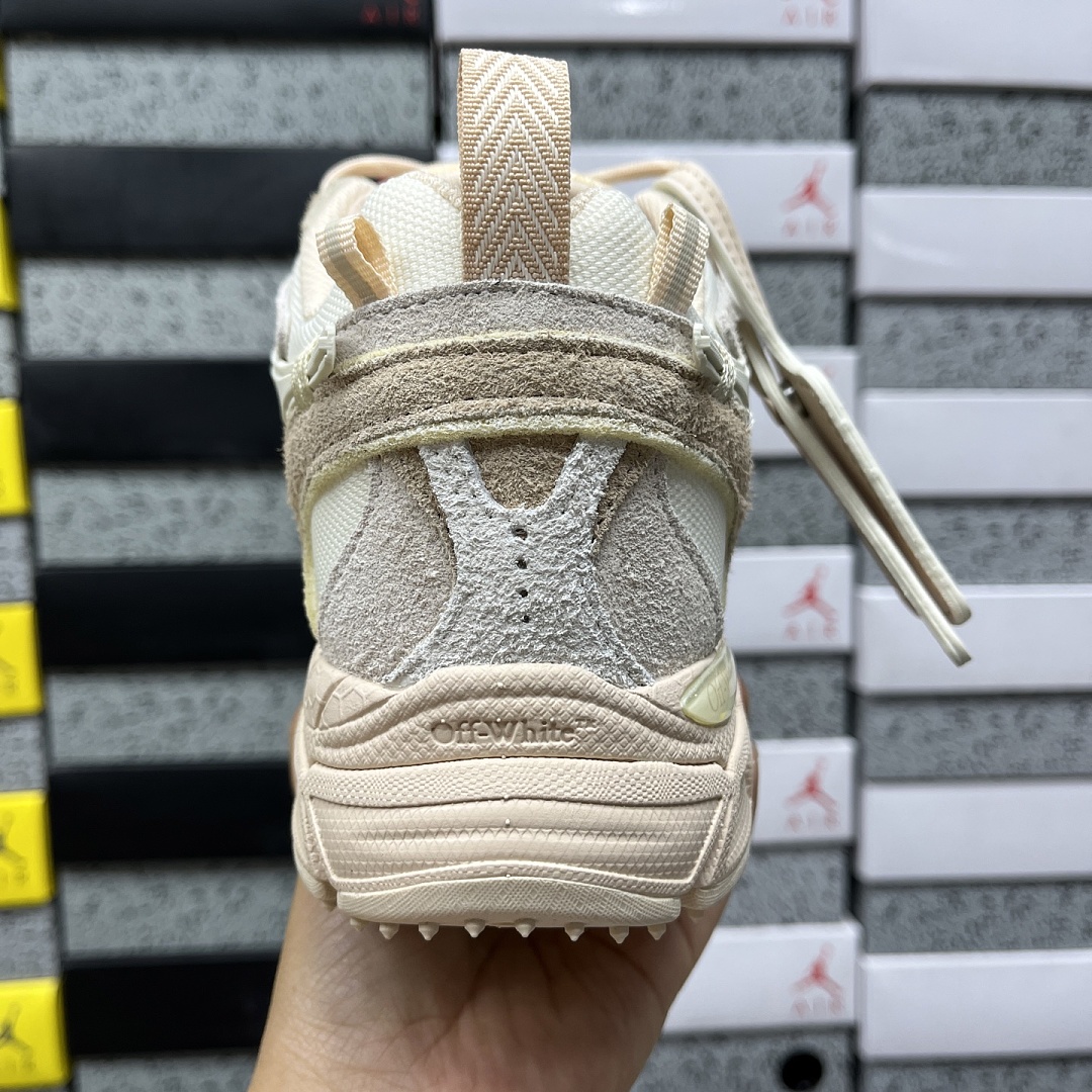 Off-White Be Right Back - Image 7