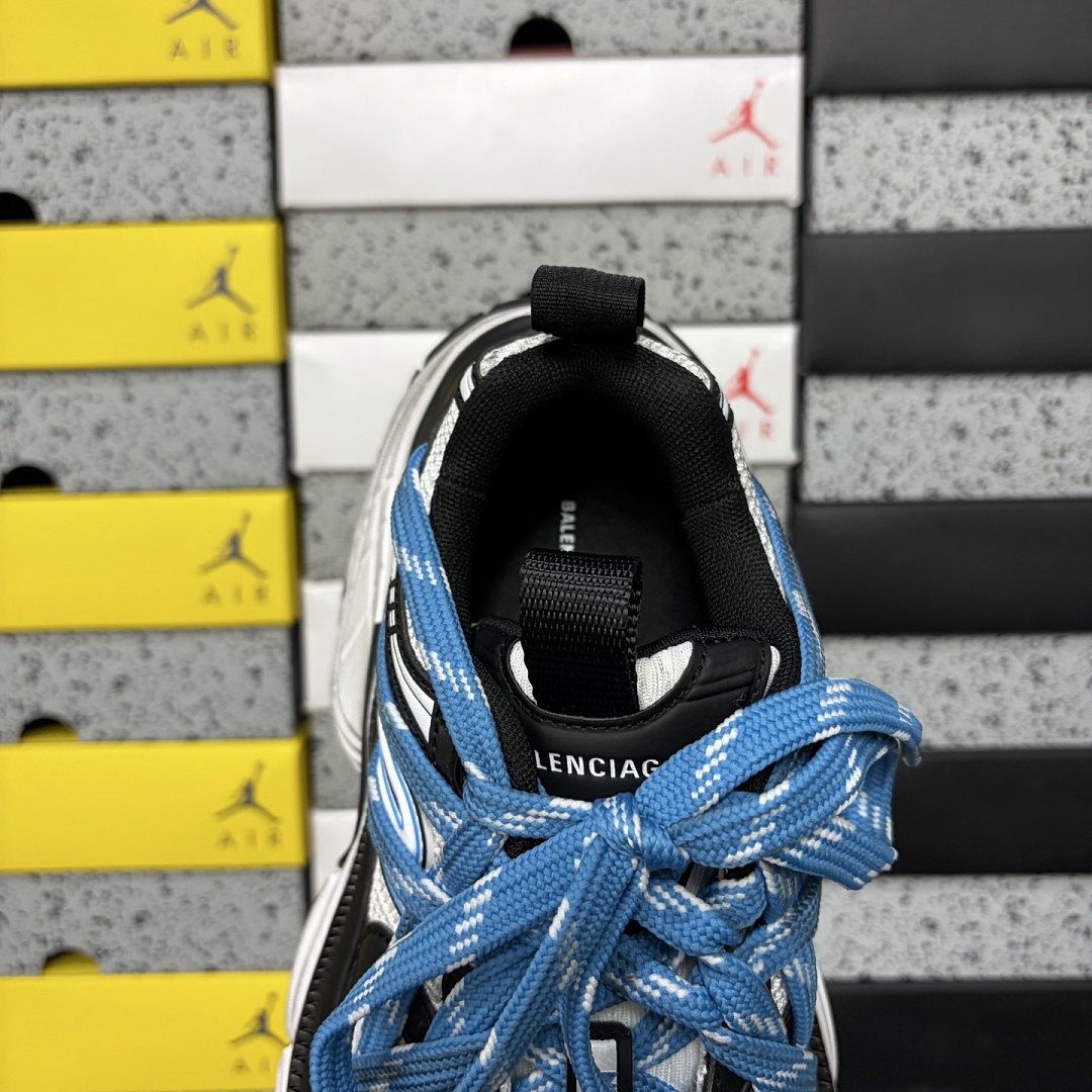Balenciaga 6XL - Image 6