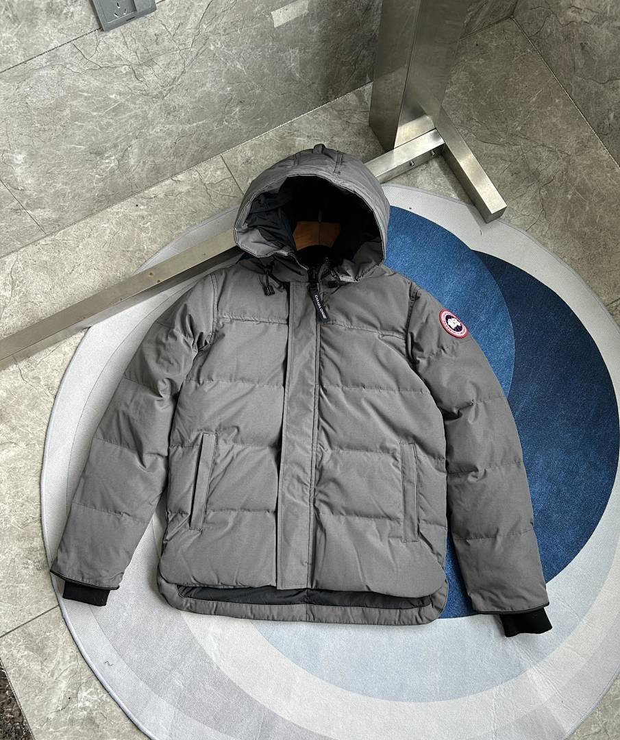 Canada Goose Macmillan Parka Jacket - Image 37