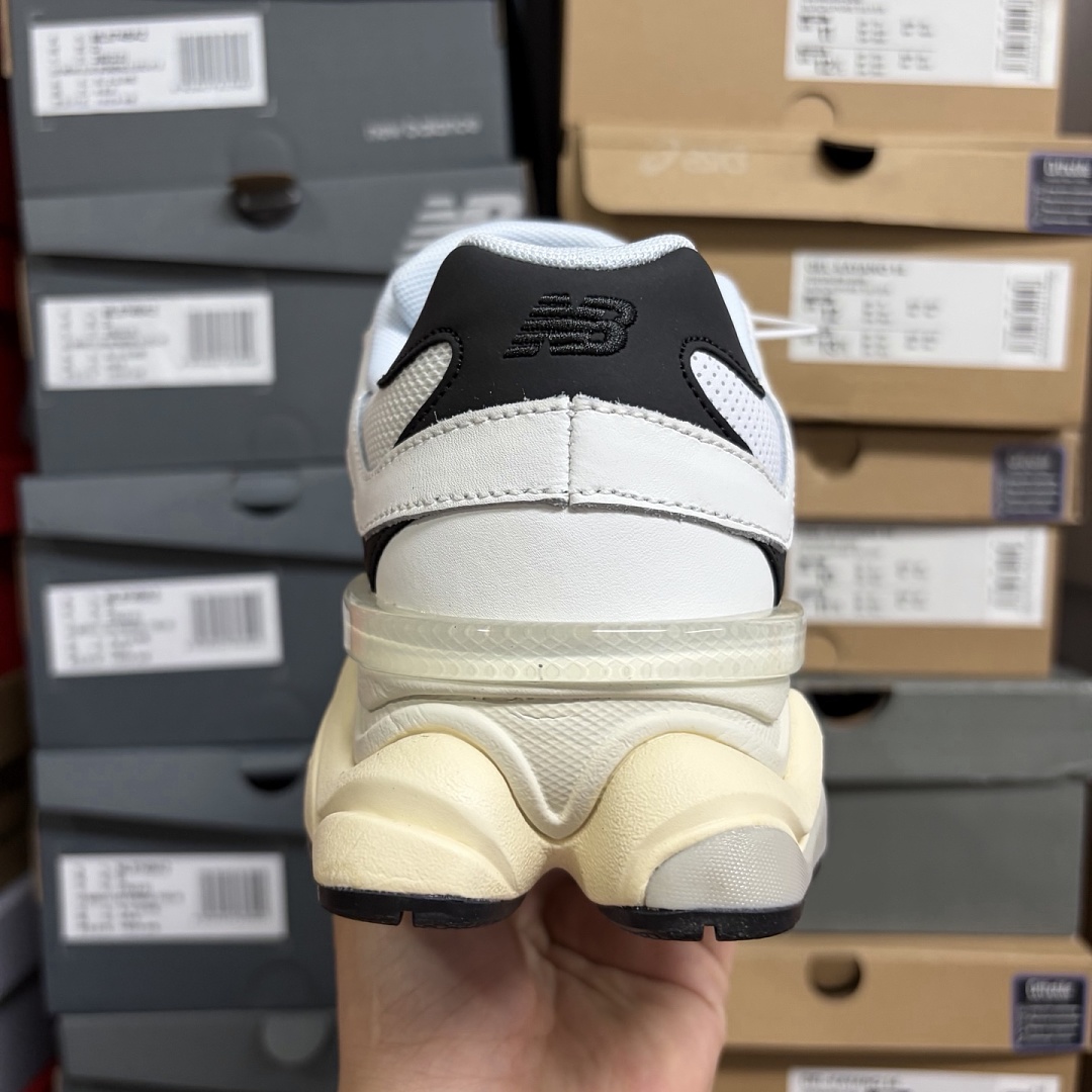 New Balance 9060 - Image 4