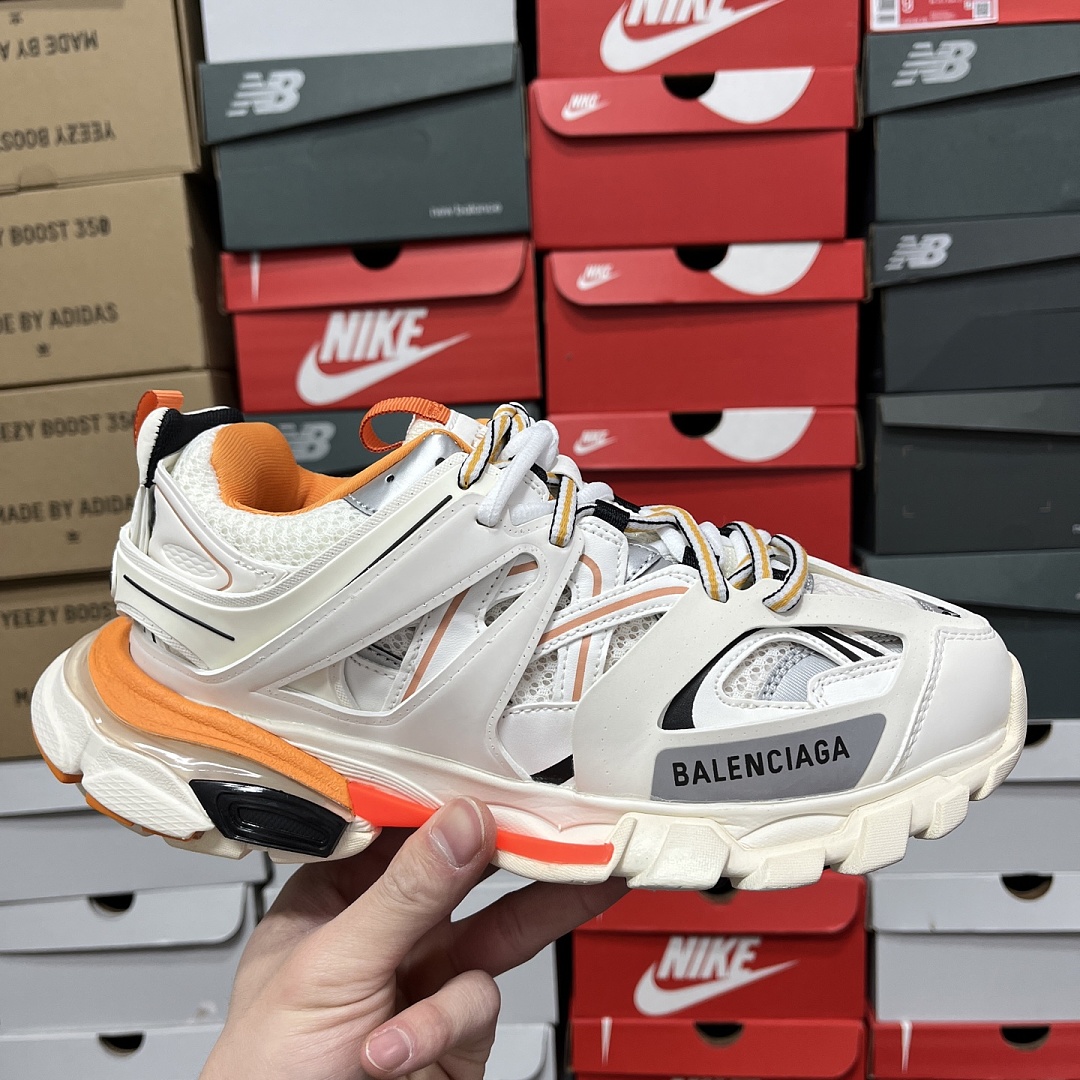 Balenciaga BLCG Track - Image 10