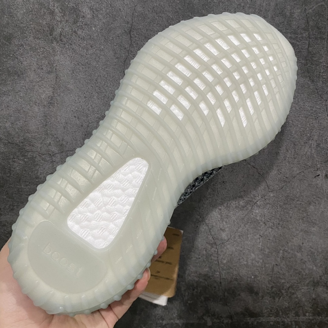 Adidas Yeezy 350 Washed Denim (Blue) - Image 2