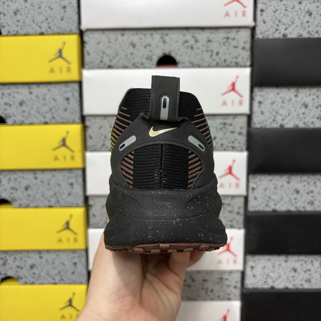 Nike Vomero 18 Coffee Bean - Image 8