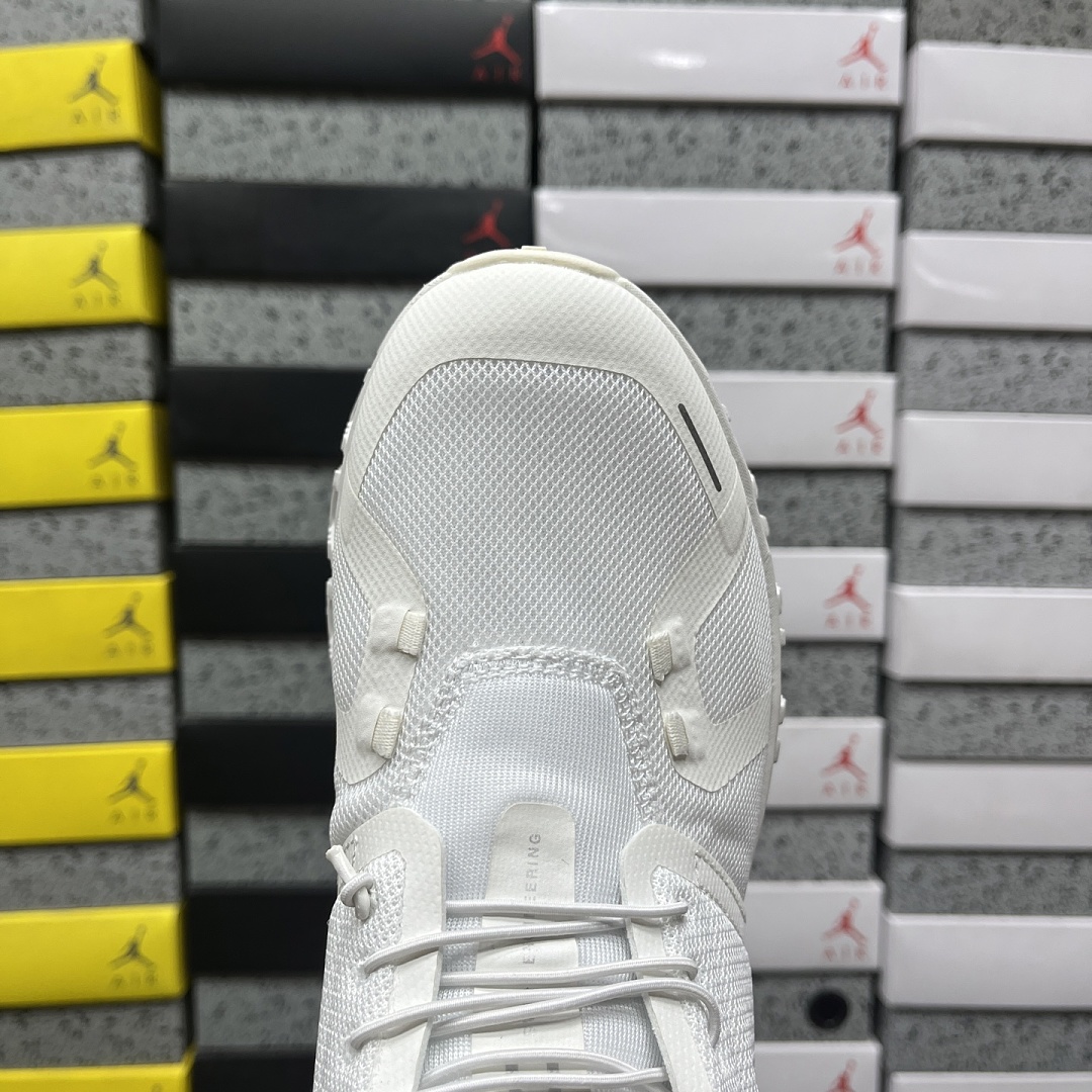 On Running Running Cloud 6 All White 3MF10071200 - Image 3