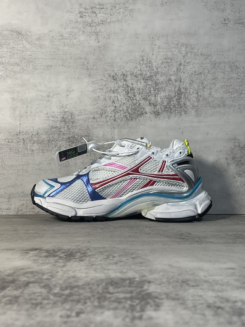 Balenciaga Runner 7.5 - Image 23