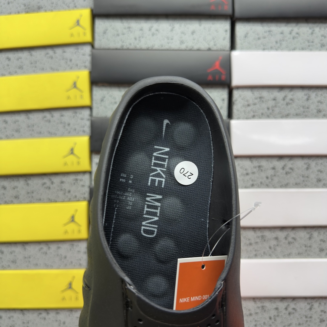 Nike Mind 001 Slide (Triple Black) - Image 4