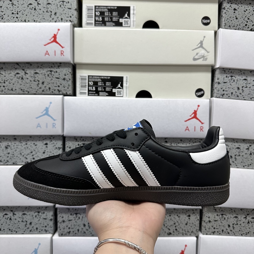 Adidas Samba OG Black White Gum B75807 - Image 3