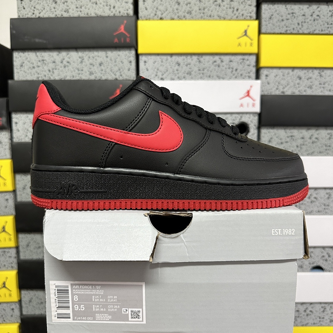 Nike Air Force 1 Low '07 LV8 Vamps