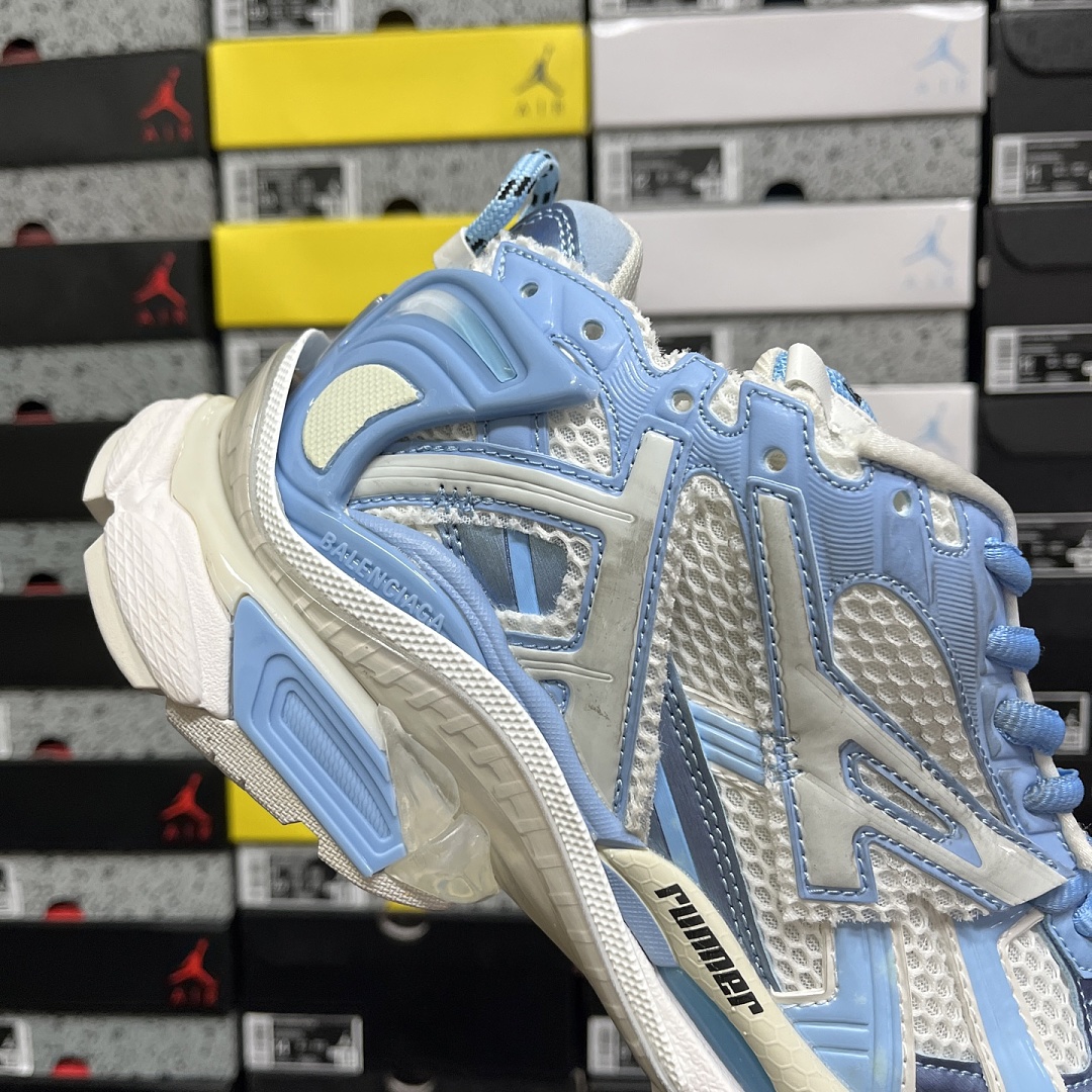 Balenciaga BLCG Runner 7.0 - Image 2