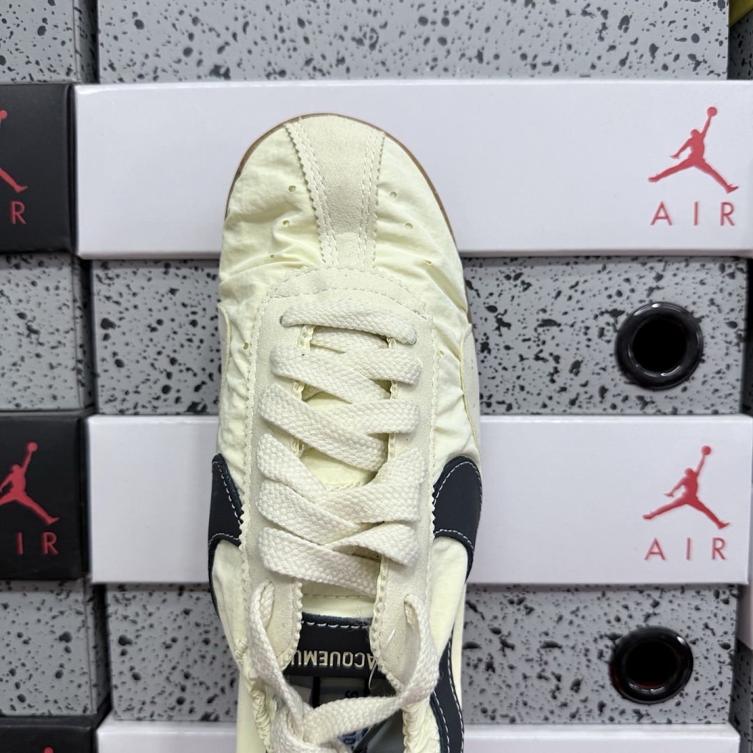 Nike Moon Shoe SP Jacquemus Alabaster - Image 3