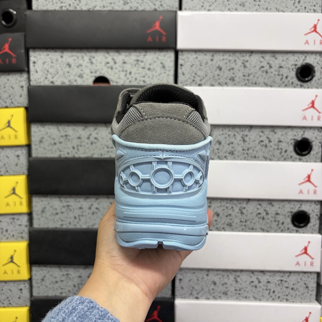 On Running Raf Simons Pharaxus - Image 3